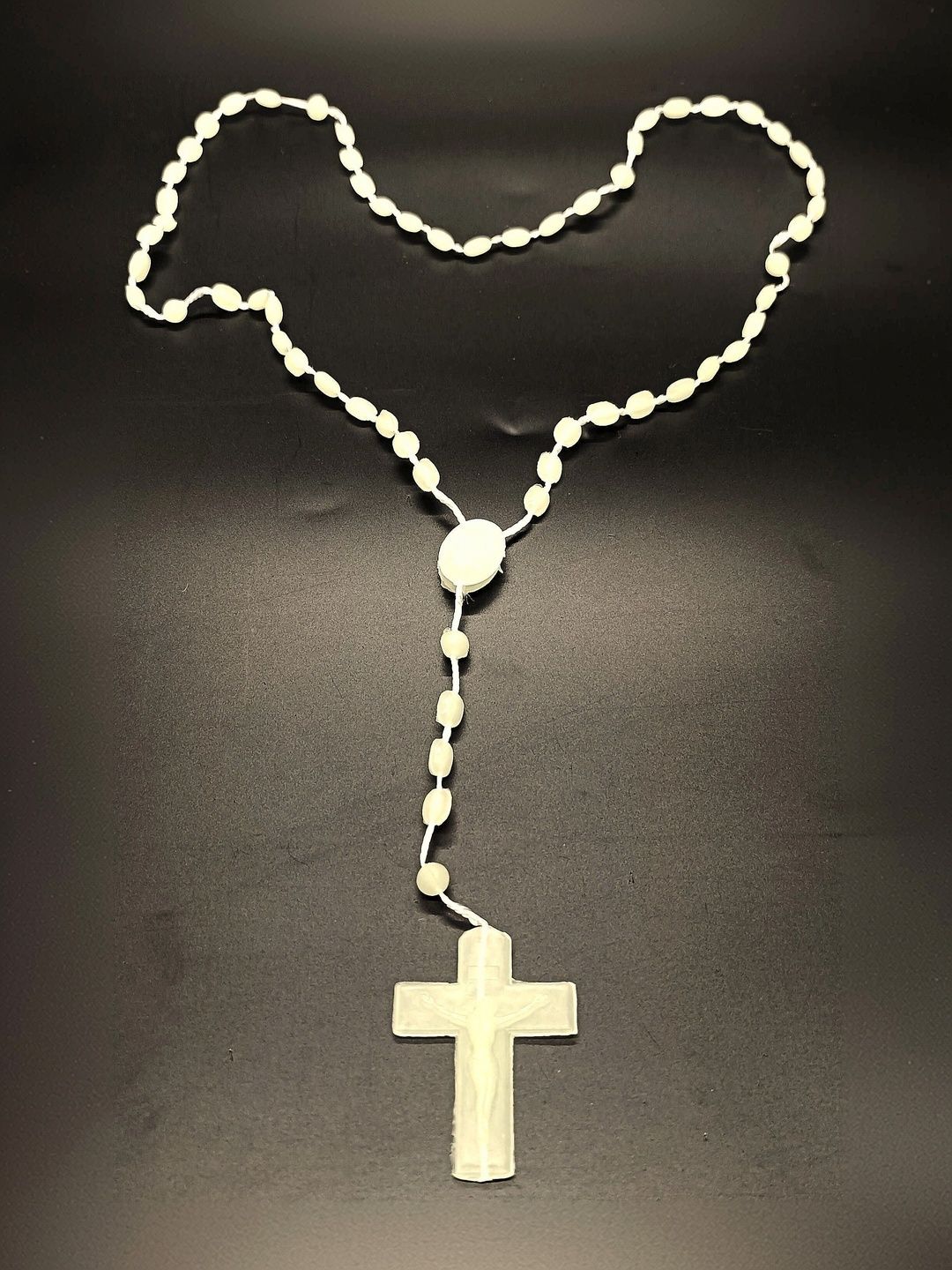 KINGSTYLE IMPEX Quirky Pendants with Chains