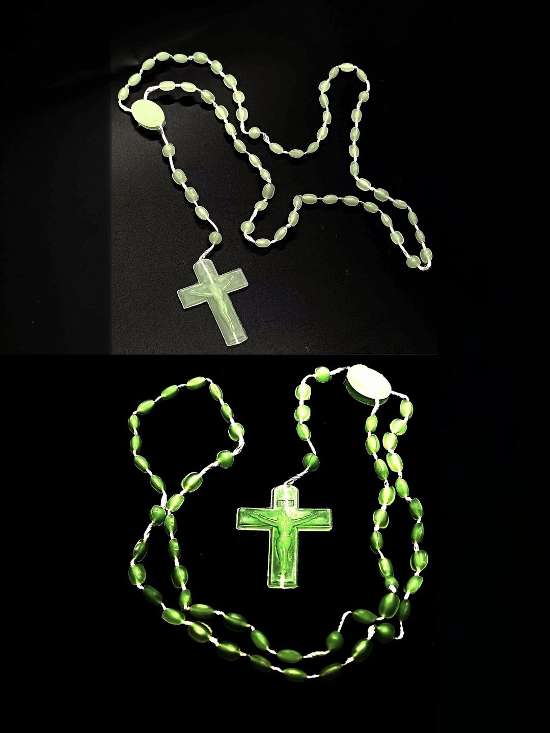 KINGSTYLE IMPEX Geometric Pendants with Chains