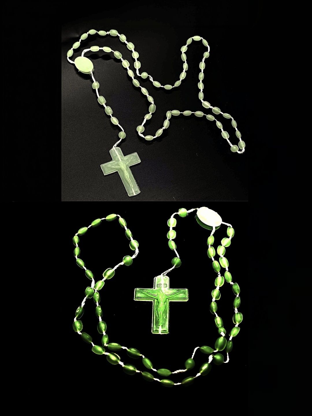 KINGSTYLE IMPEX Geometric Pendants with Chains