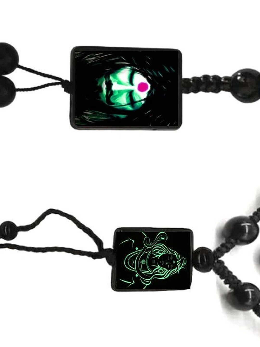 KINGSTYLE IMPEX Square Pendants with Chains