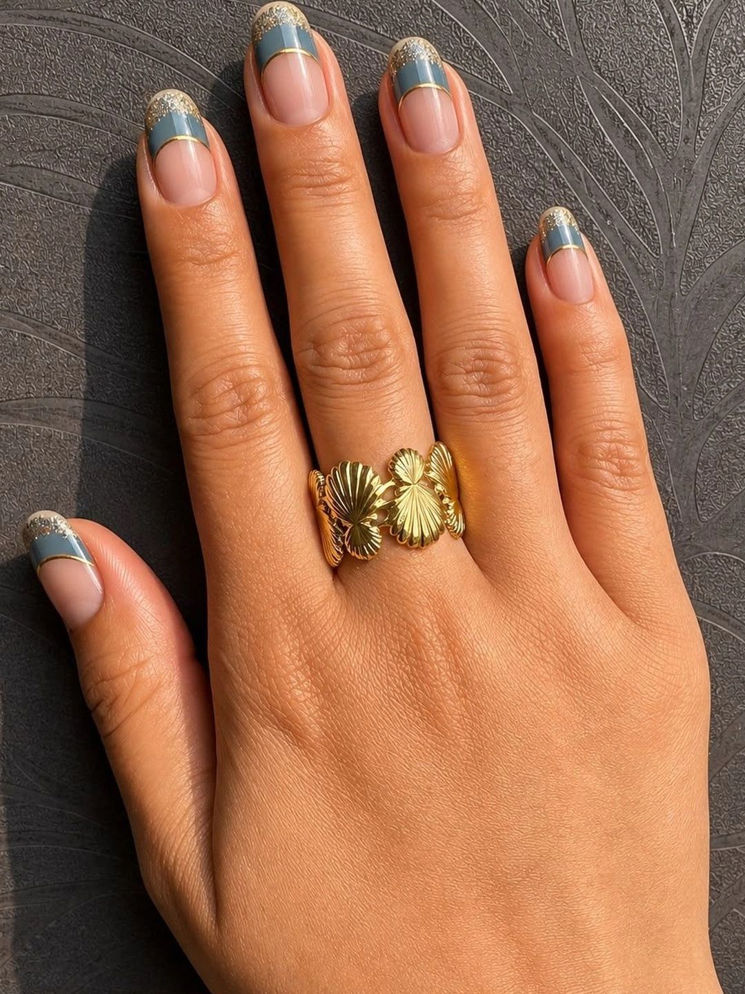 Gifto shifto Women Finger Ring