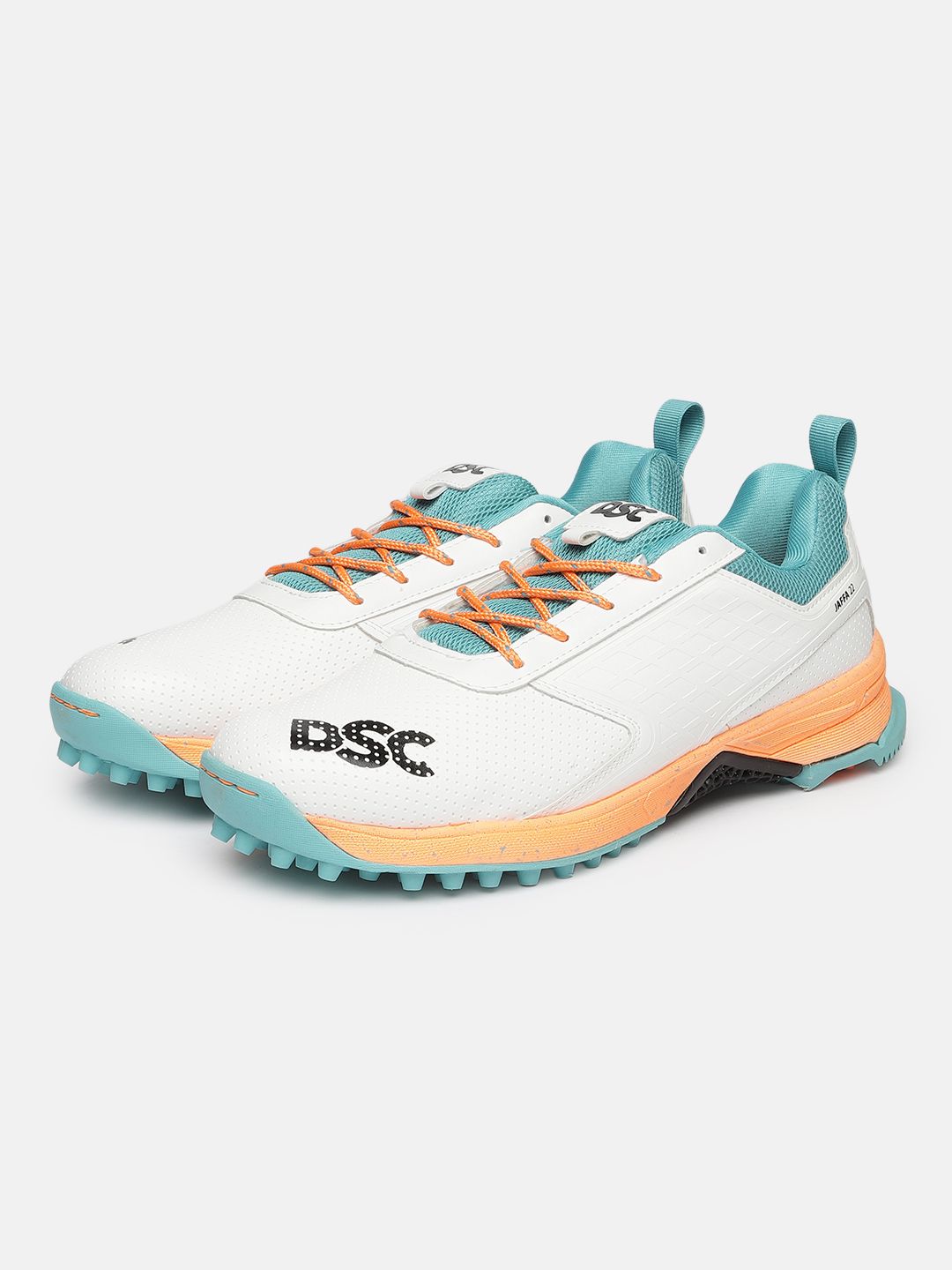 DSC Men Jaffa 22 White Lace-Up Cricket Shoes