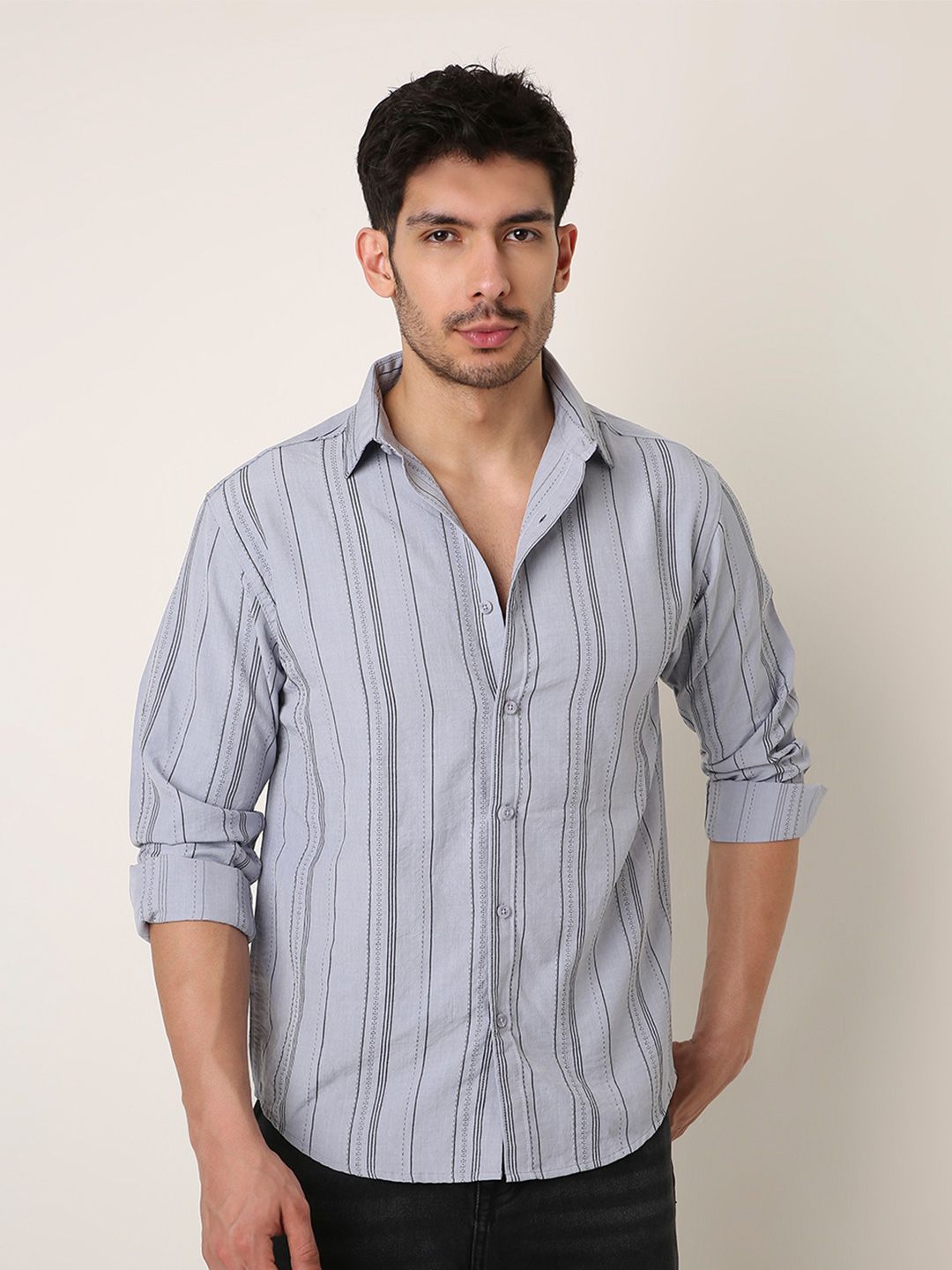 Blnk Men Relaxed Fit Vertical Striped Spread Collar Casual Shirt