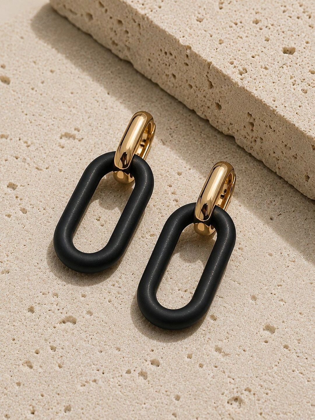 Niska Geometric Drop Earrings
