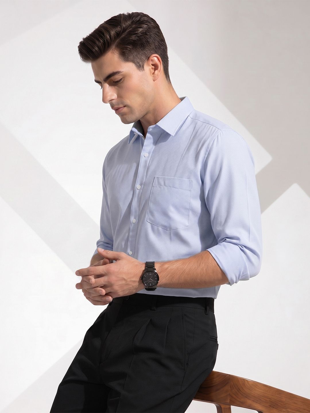 INVICTUS Self Design Slim Fit Formal Shirt