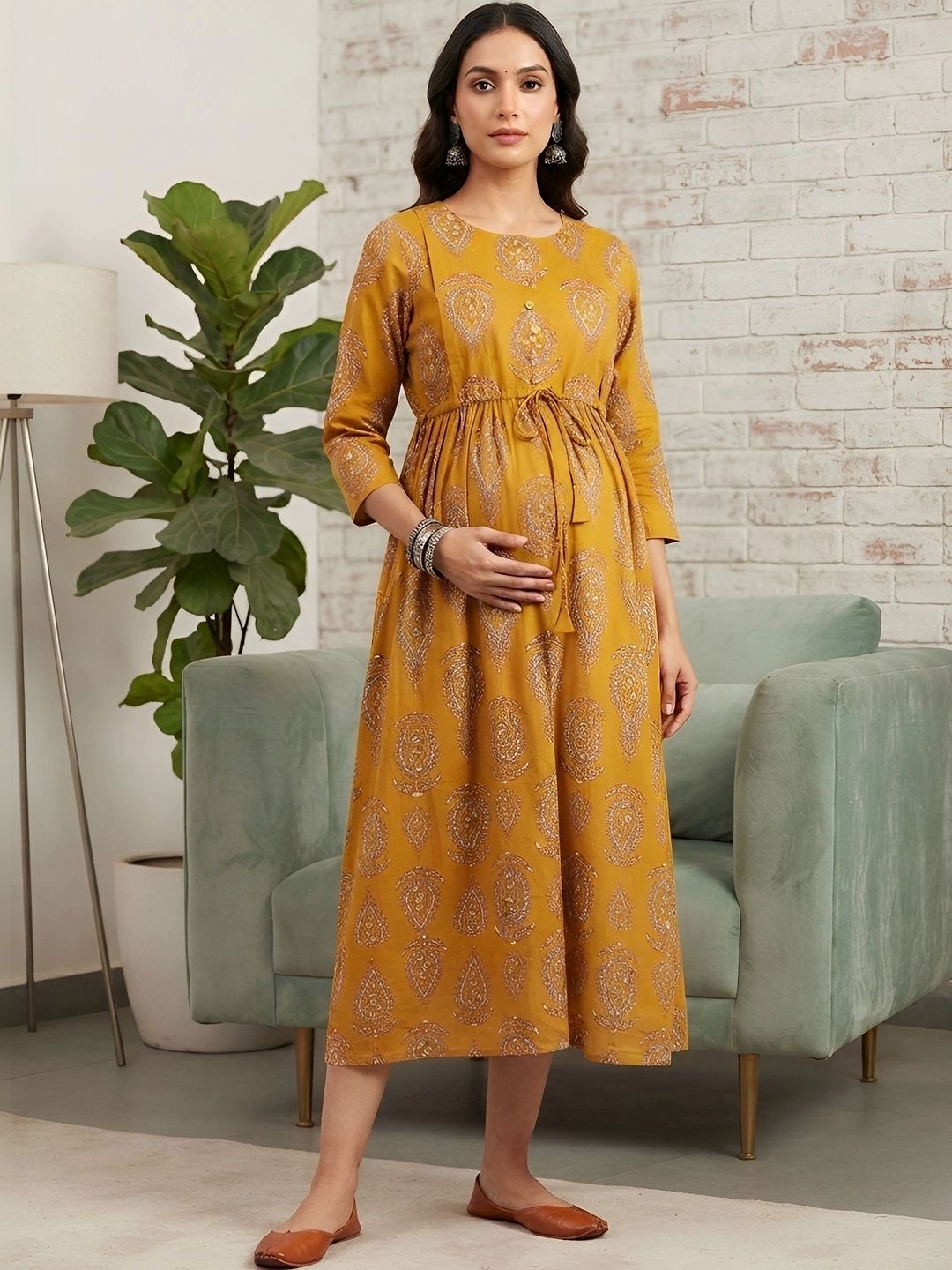 Nayo Ethnic Motifs Print Maternity A-Line Midi Dress
