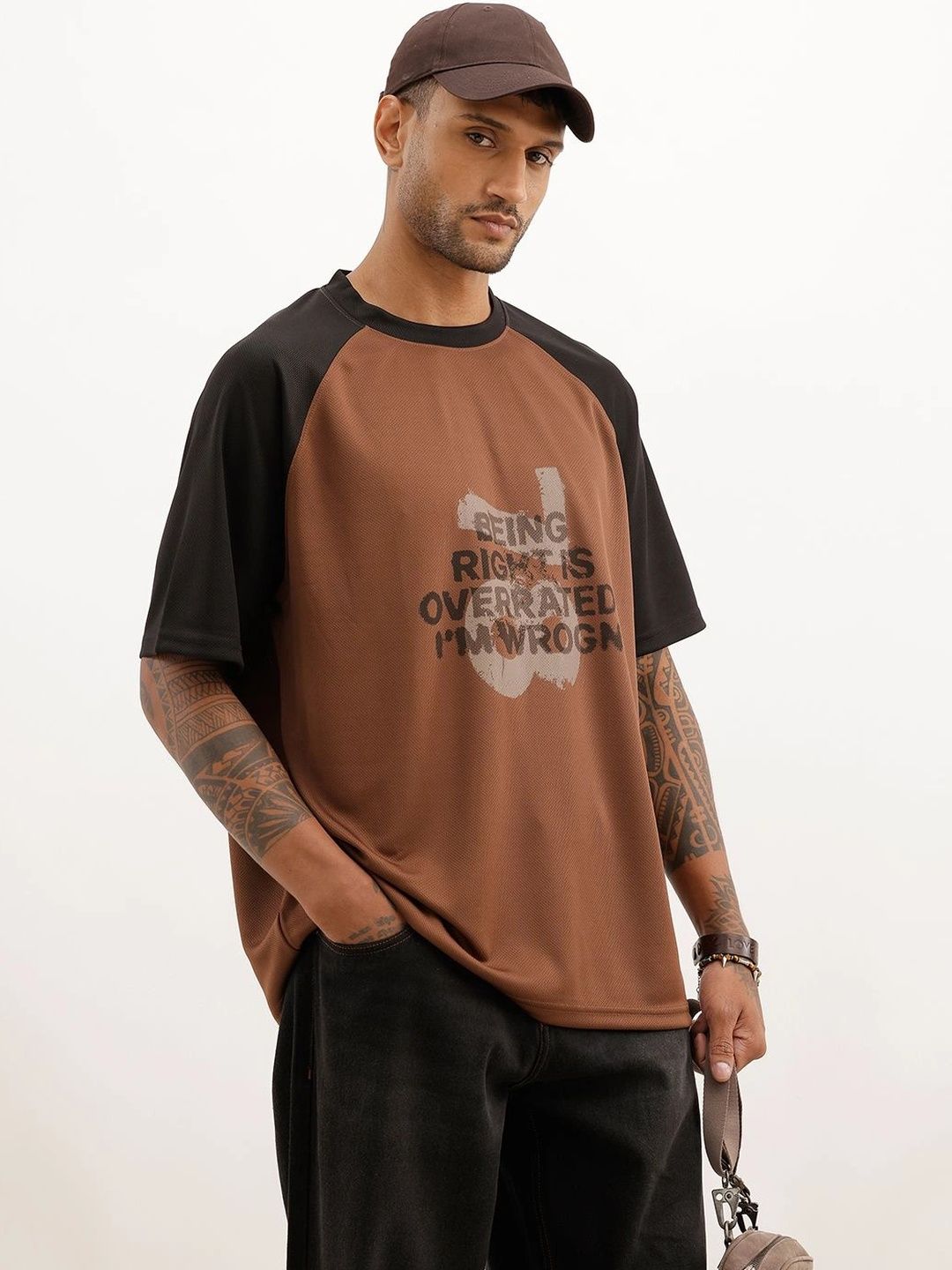 WROGN WROGN Men Typography Colourblocked T-shirt