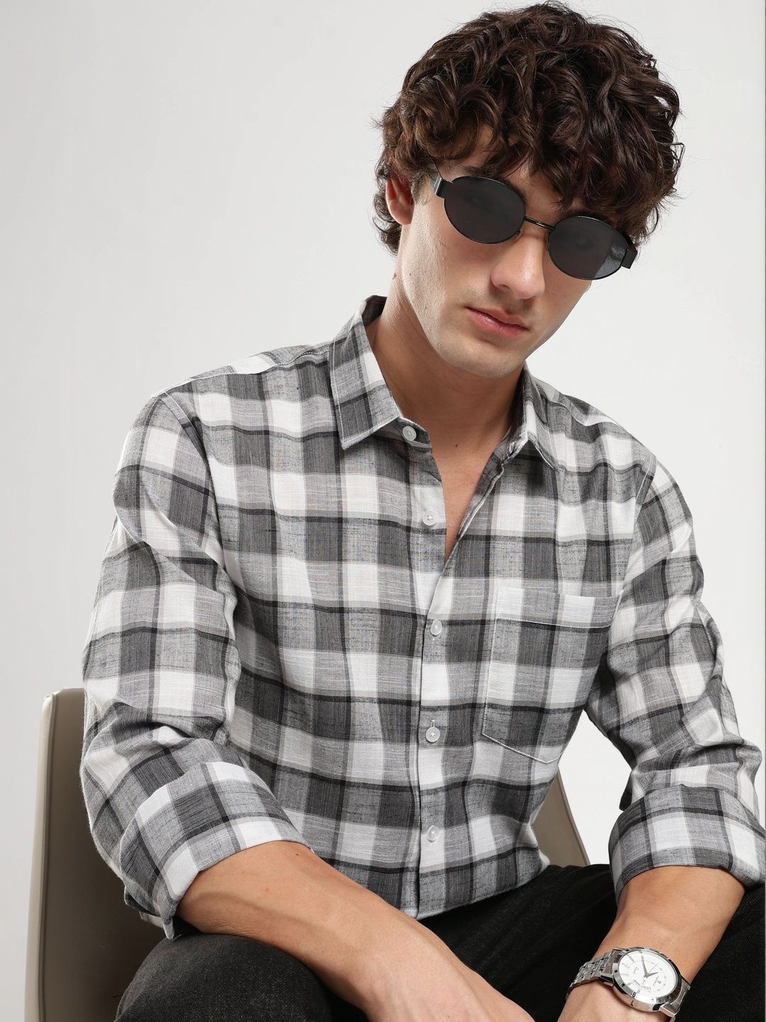 THE SHIRT CODE Men Slim Fit Checked Casual Shirt