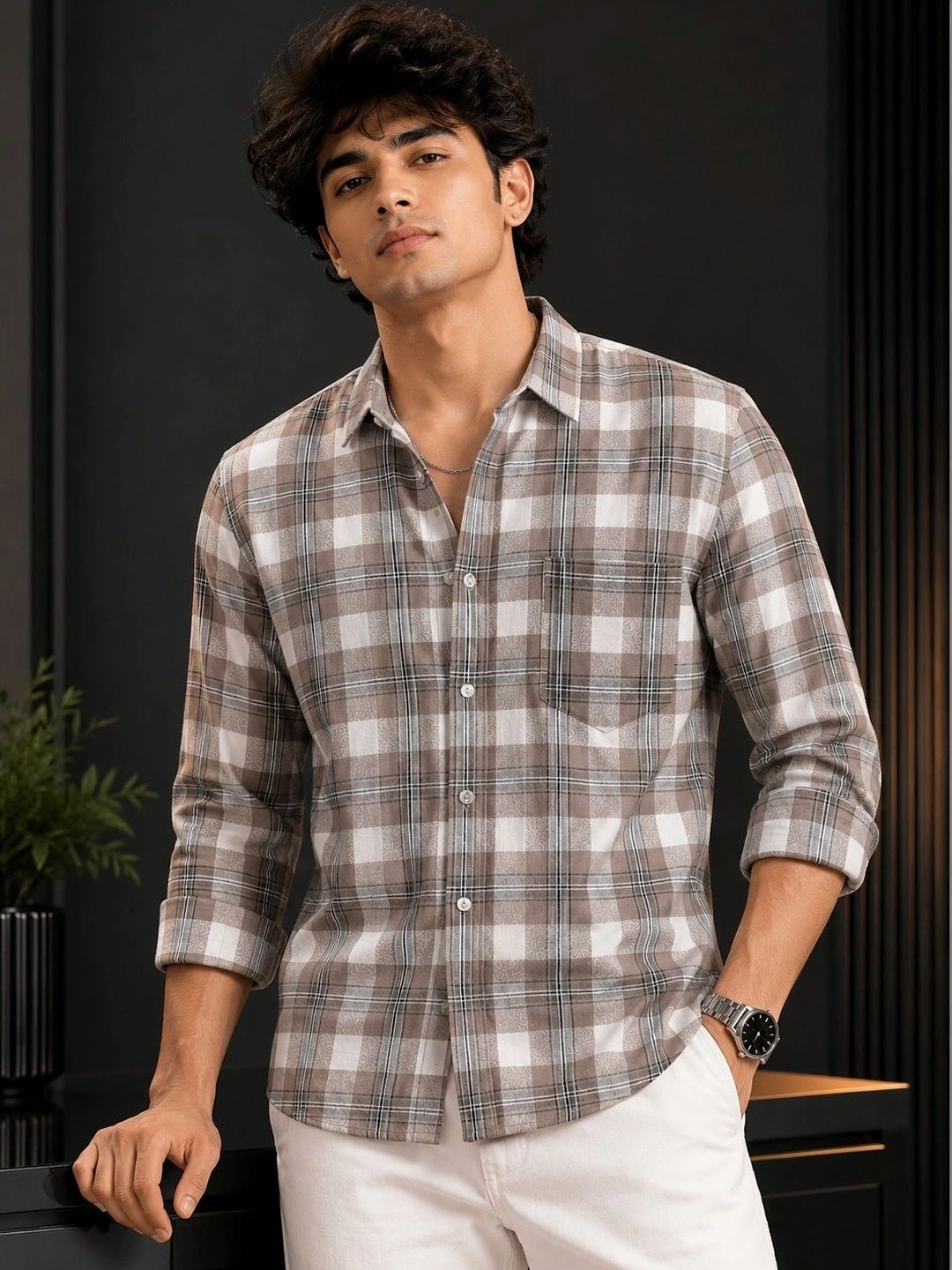 Roadster Men Checked Casual Shirt