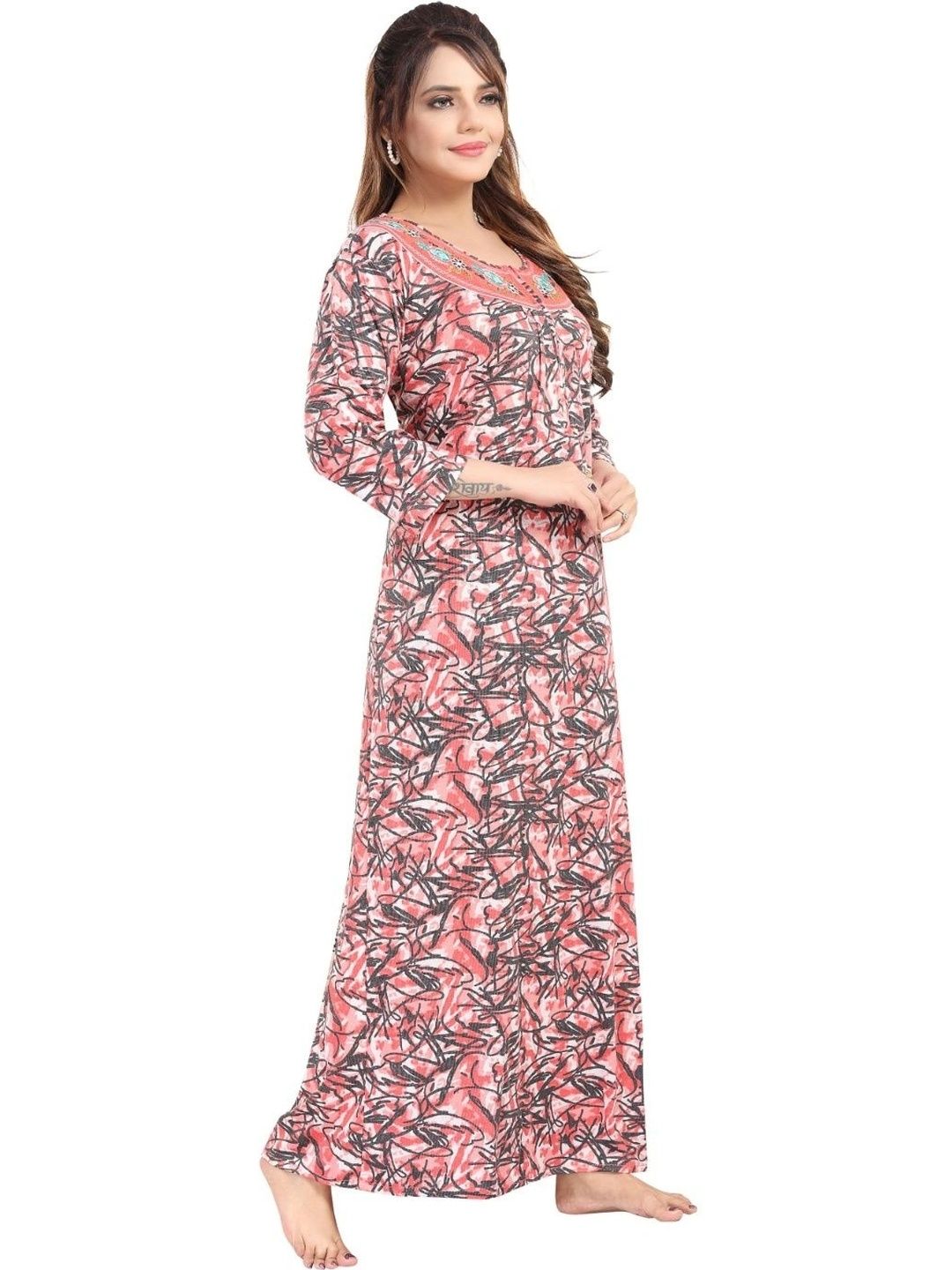 BHAVI CREATION BHAVI CREATION Printed Maxi Nightdress