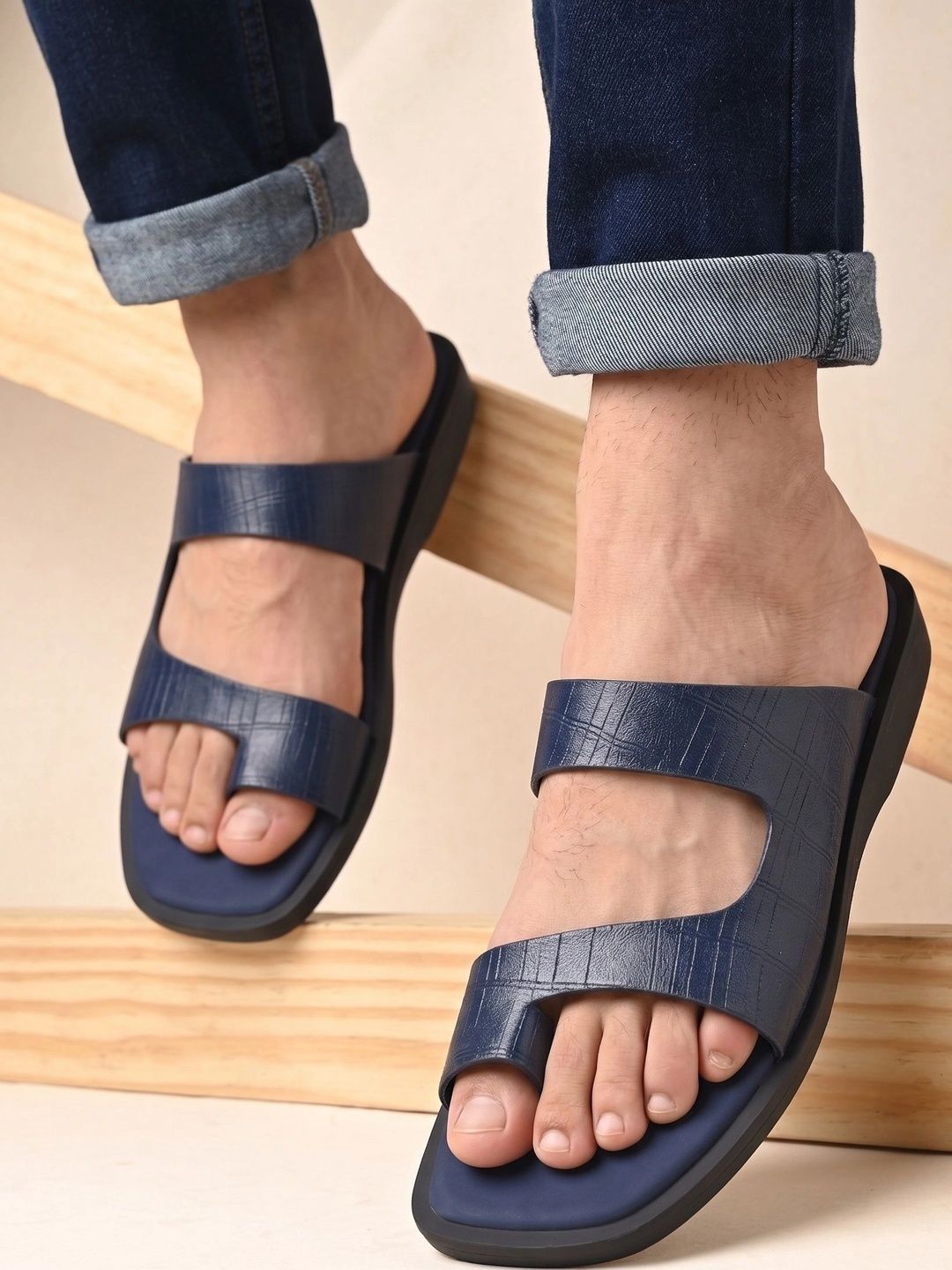 House of Pataudi Men Leather Comfort Sandals