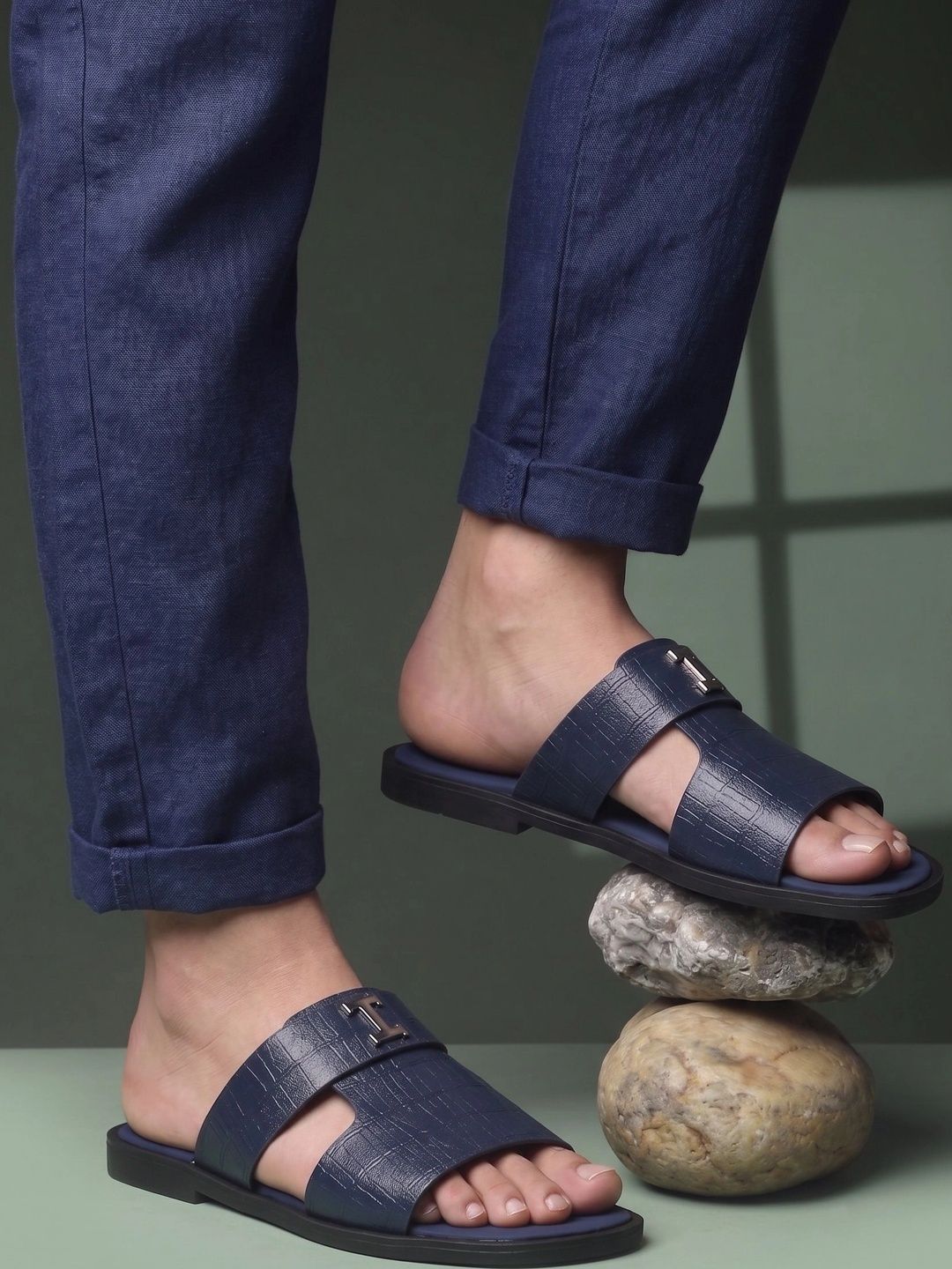 House of Pataudi Men Leather Comfort Sandals