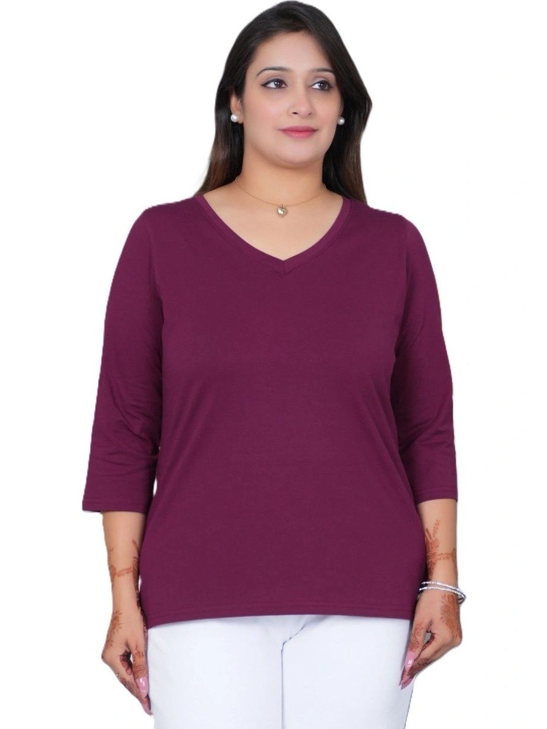 Mlada Women V-Neck T-shirt