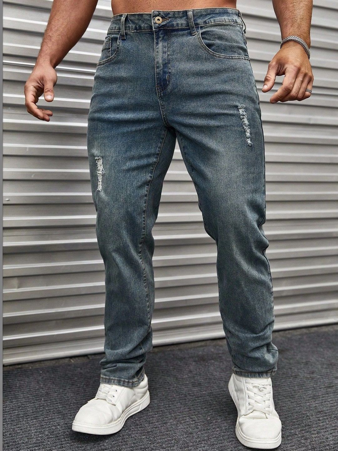Encrypt Men Regular Fit High-Rise Low Distress Jeans