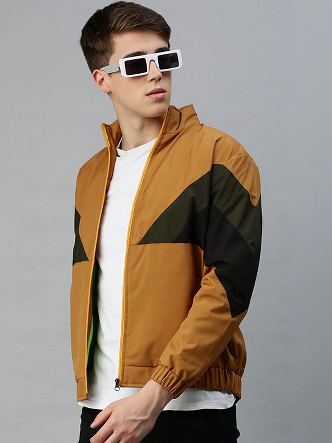Kaali Peeli Men Colourblocked Outdoor Bomber Jacket