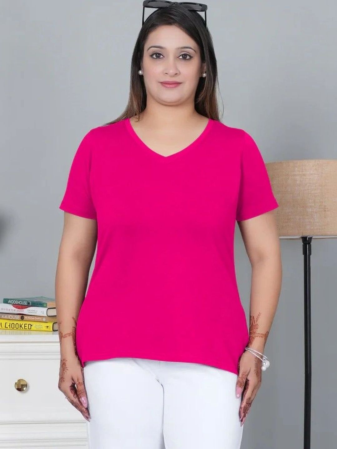 Mlada Women V-Neck T-shirt
