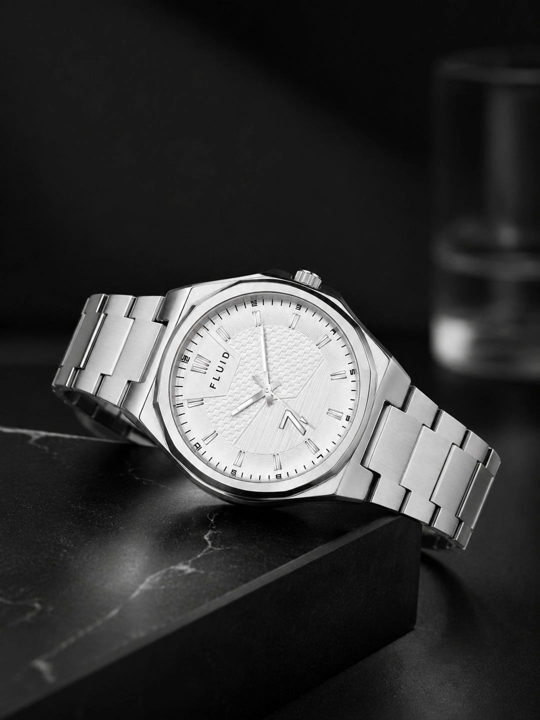 FLUID FLUID Men Dial & Bracelet Style Straps Analogue Watch FLA-801-WH3