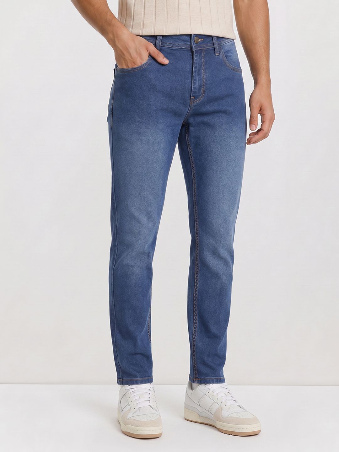 The Roadster Life Co. Men Slim Fit Jeans