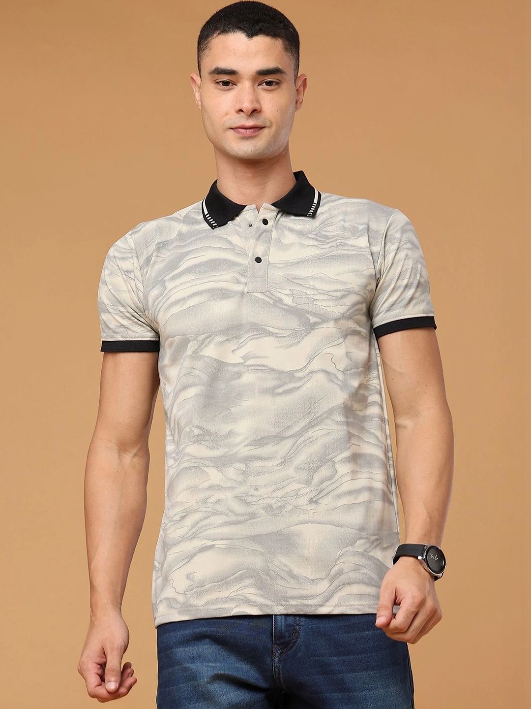 V-Mart Men Printed Polo Collar T-shirt