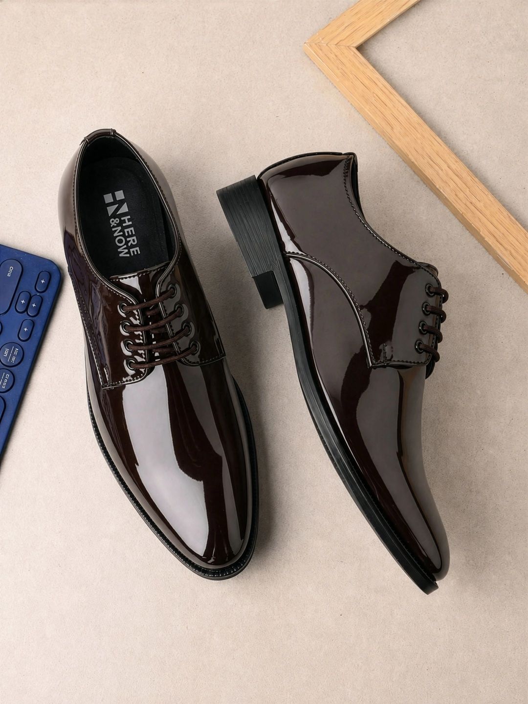 HERE&NOW Men Pointed Toe Lace-Ups Derbys Formal Shoes