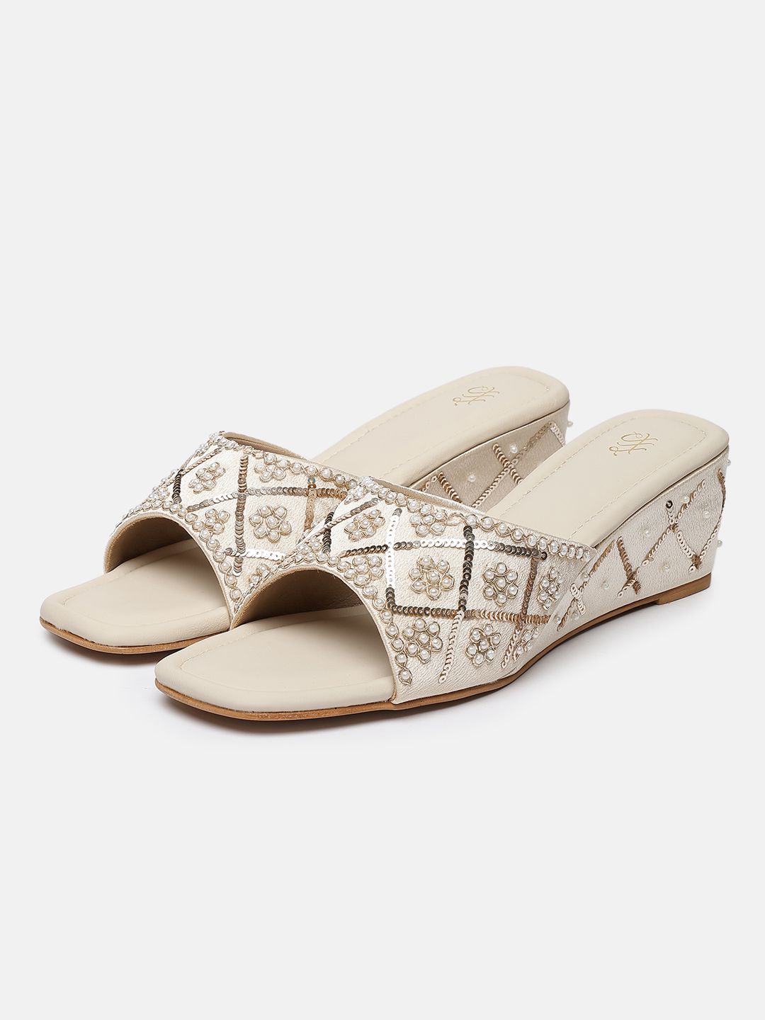 House of Pataudi House of Pataudi Ethnic Embellished Wedge Heels