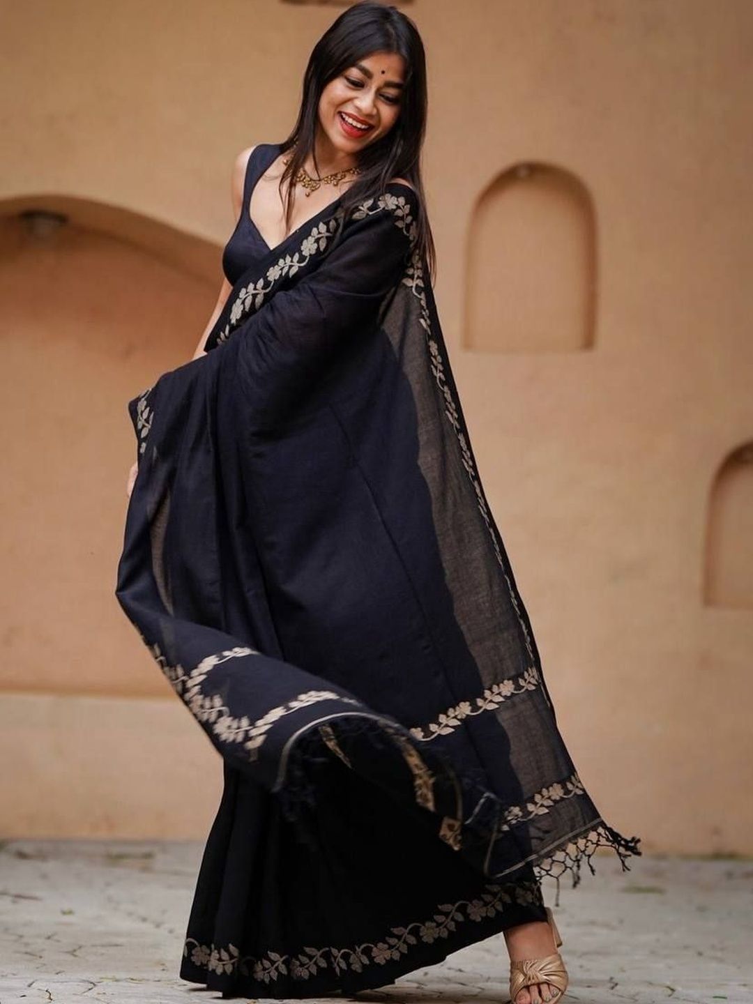 Rujave Elegant Black Soft Silk Gold Floral Border Sarees