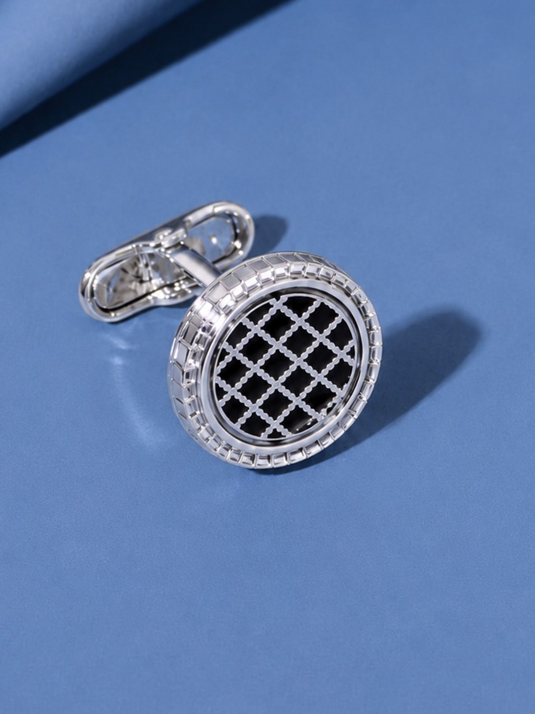 Peora Cufflink