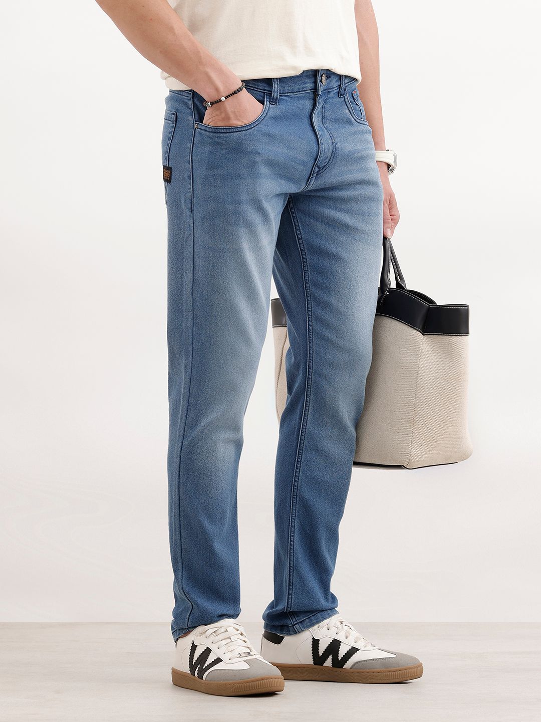WROGN Men Slim Fit Stretchable Jeans