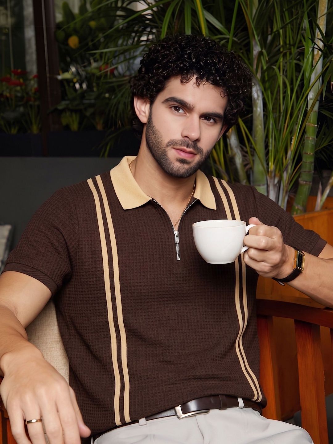 THE BEETEL HOUSE Men Polo Collar T-shirt