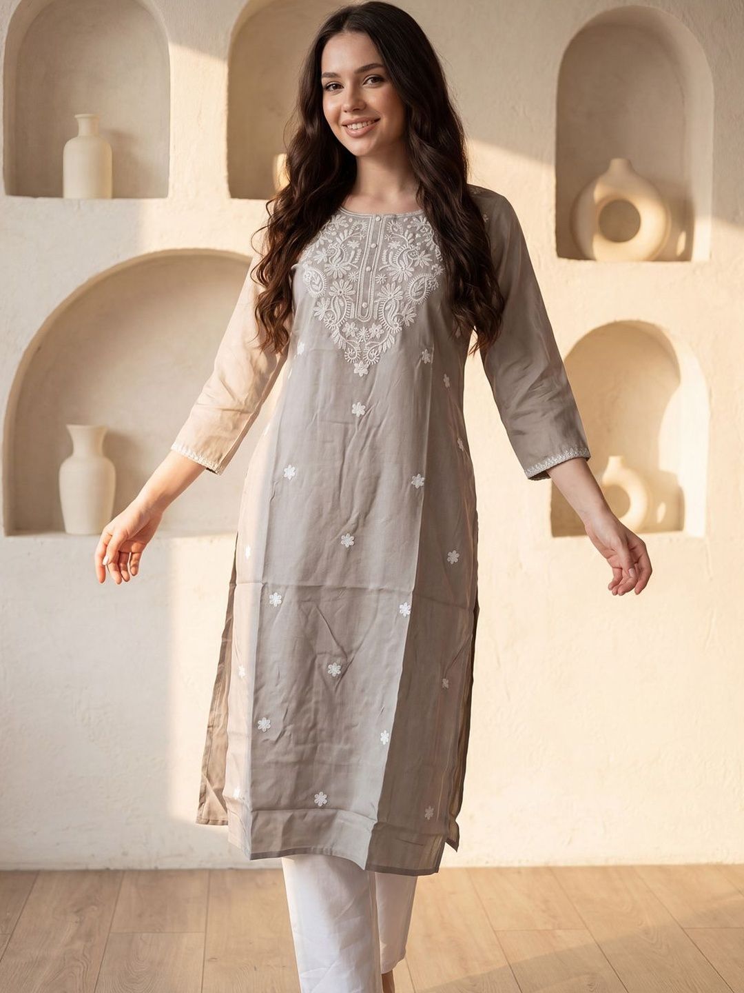 Indo Era Women Ethnic Motifs Embroidered Thread Work Kurta