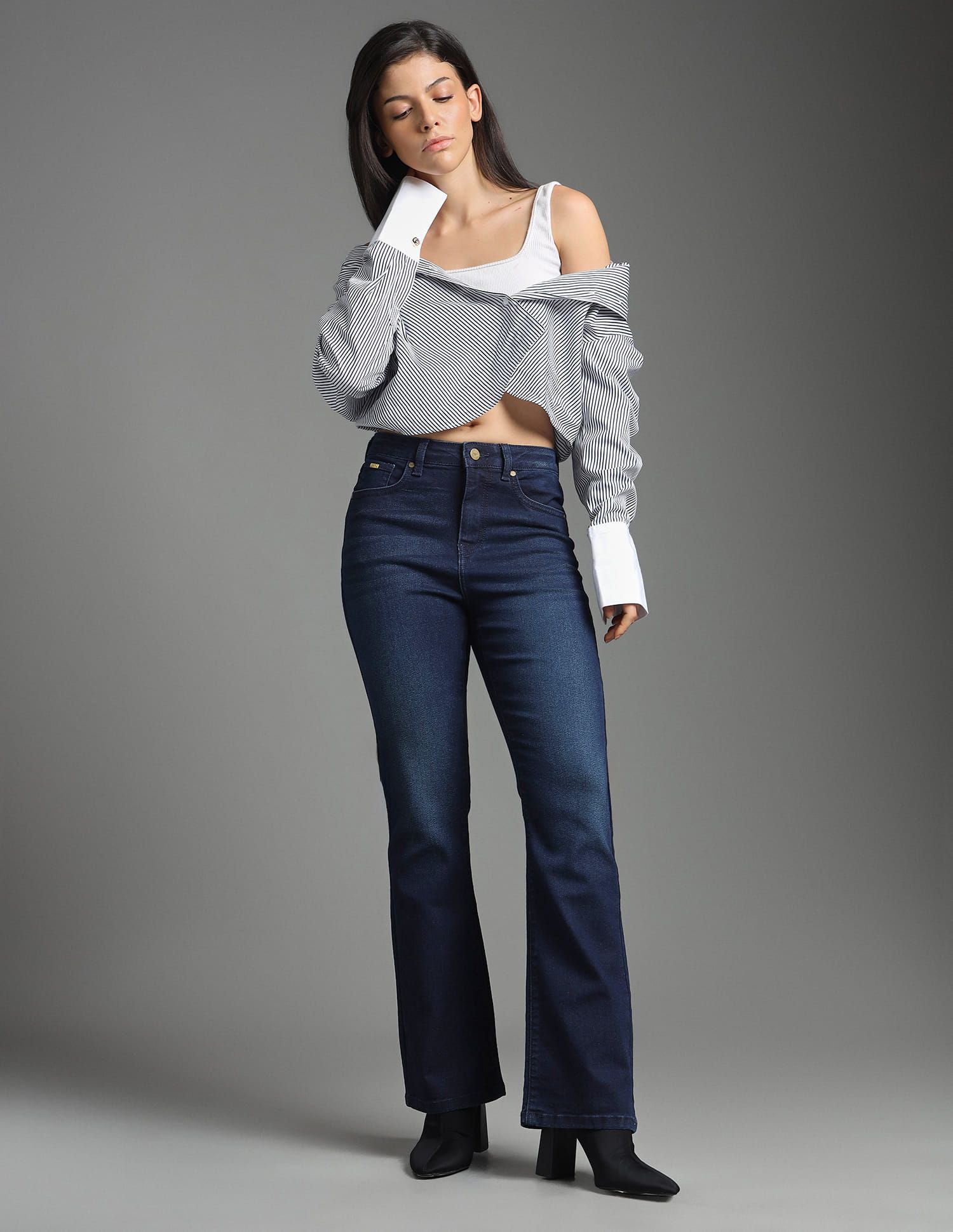 Flying Machine Flying Machine Women Bootcut Cotton Fit Mid-Rise Stretchable Jeans