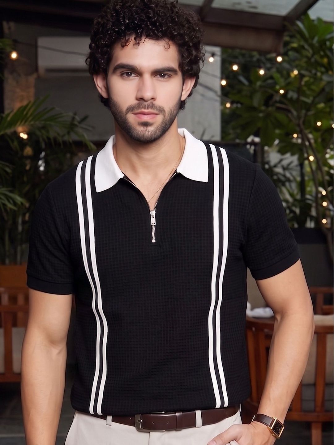 THE BEETEL HOUSE Men Polo Collar Monochrome T-shirt