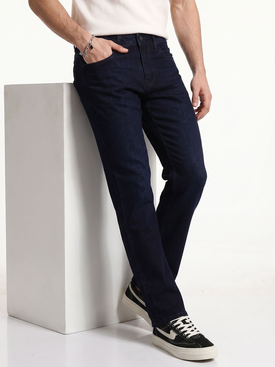 Integriti Men Straight Fit Stretchable Jeans