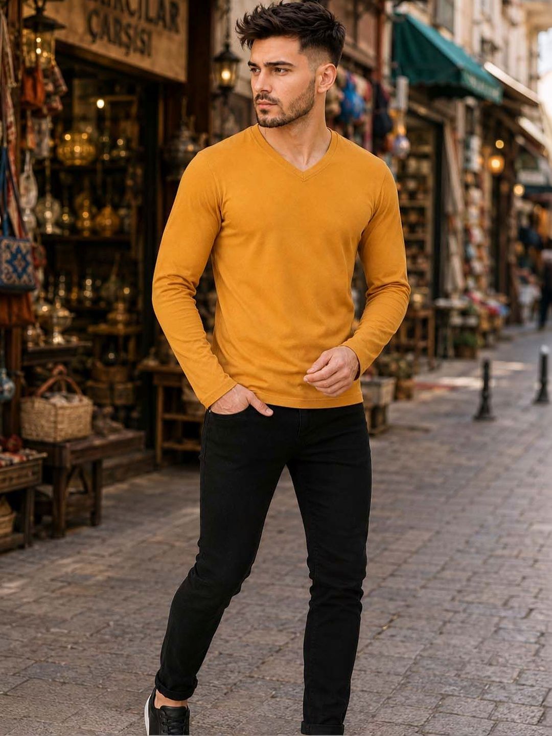 FBAR FBAR Men V-Neck T-shirt