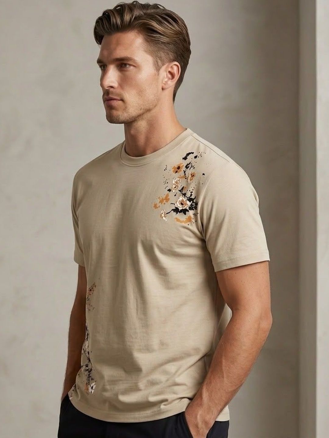 BIGCAPS Men Embroidered Round Neck T-Shirt