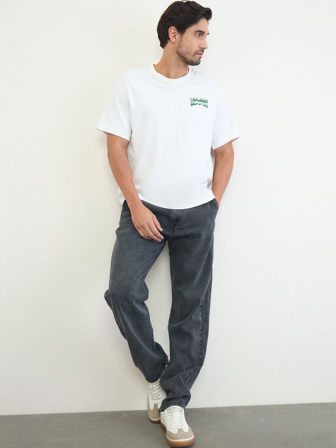 Styli Men Regular Fit Mid-Rise Light Fade Stretchable Jeans