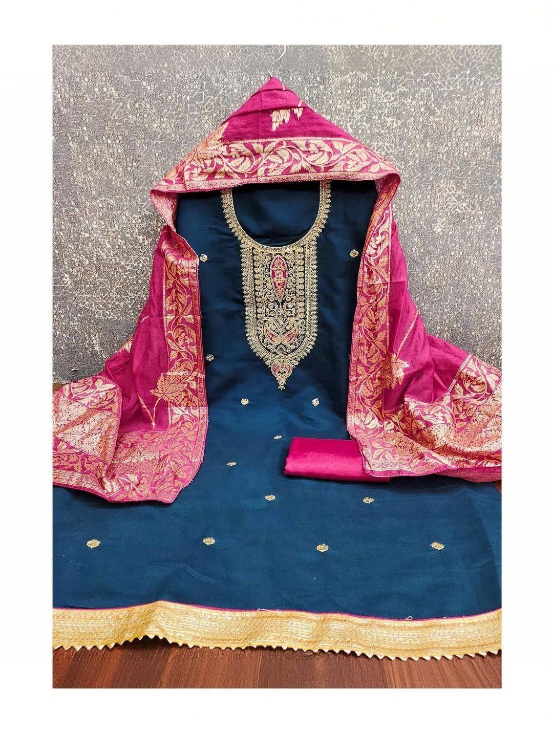 Peachmode Unstitched Dress Material