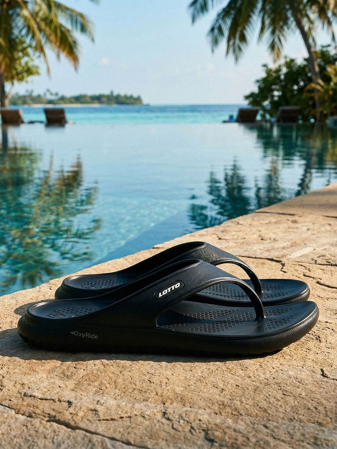 Lotto Men Momentum Black Flip Flops