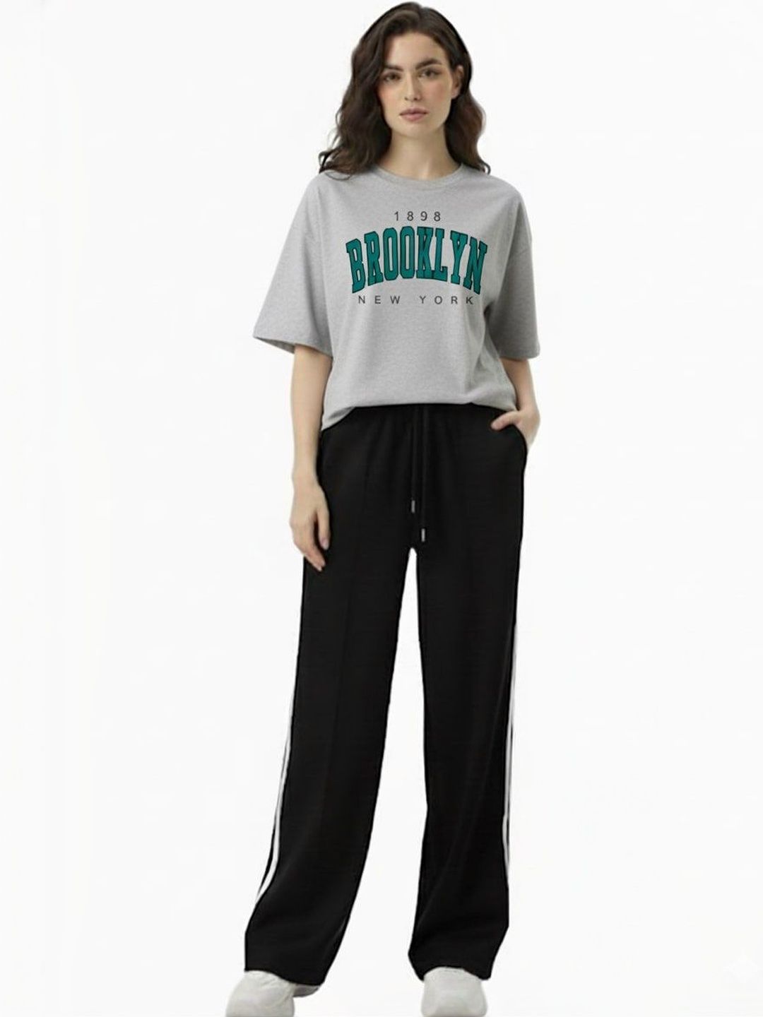 MYO Women Printed T-shirt with Trousers