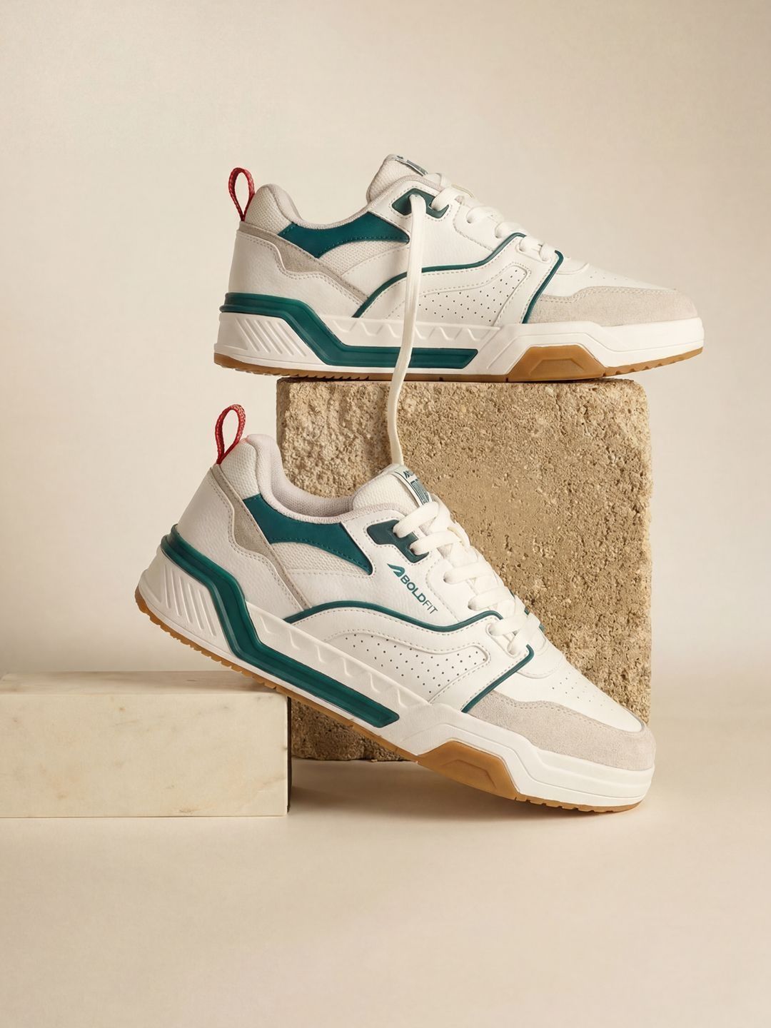 BOLDFIT BOLDFIT Men Colourblocked PU Sneakers