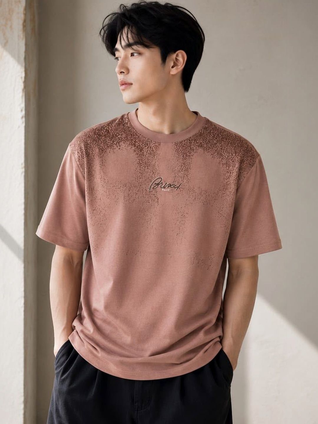 BIGCAPS Embroidered Short Sleeve T-Shirt