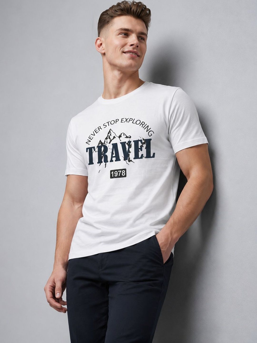 Roadster Men Typography Printed T-shirt