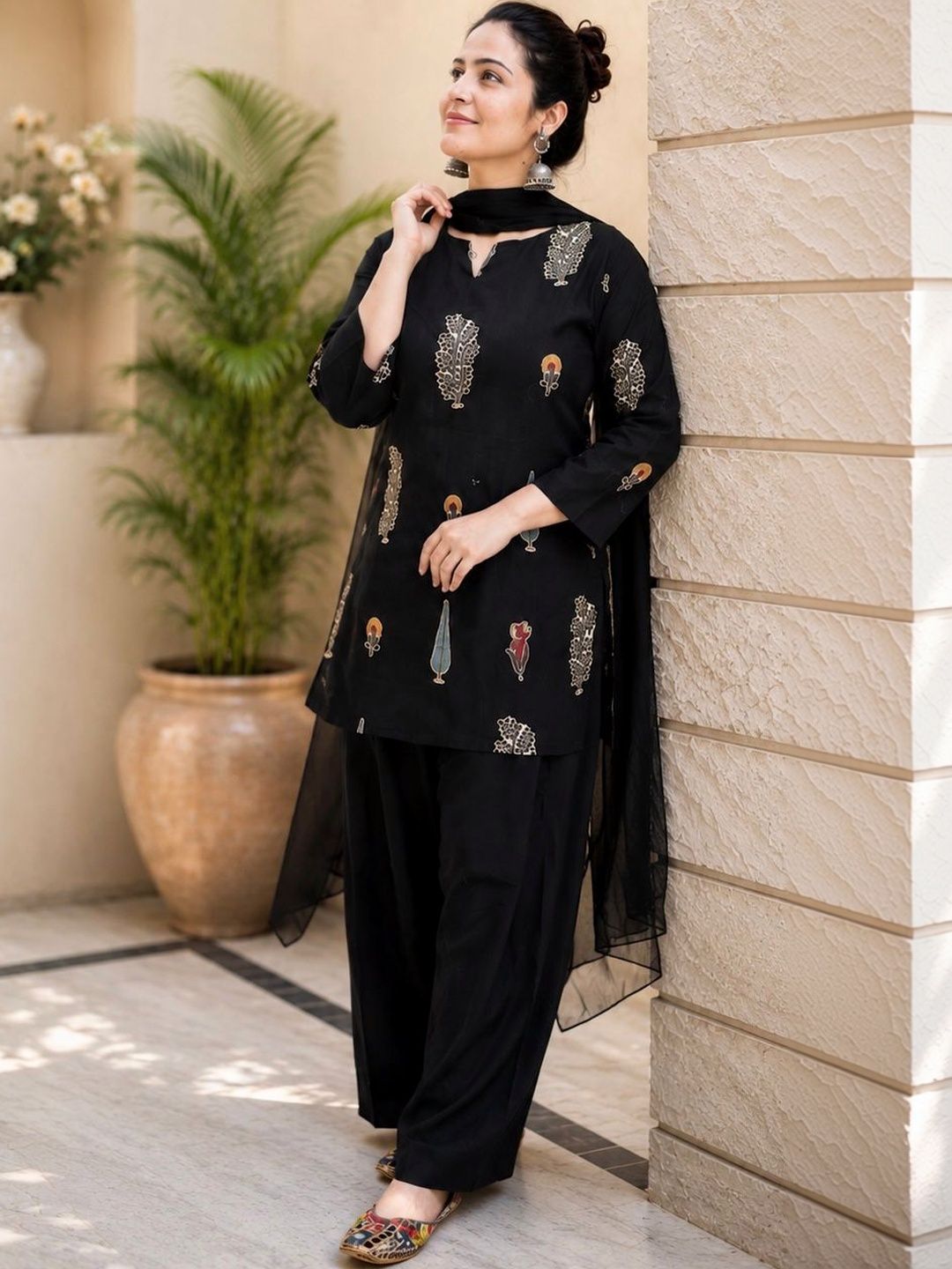 A2 Cloth A2 Cloth Women Ethnic Motifs Printed Regular Kurta with Patiala & With Dupatta