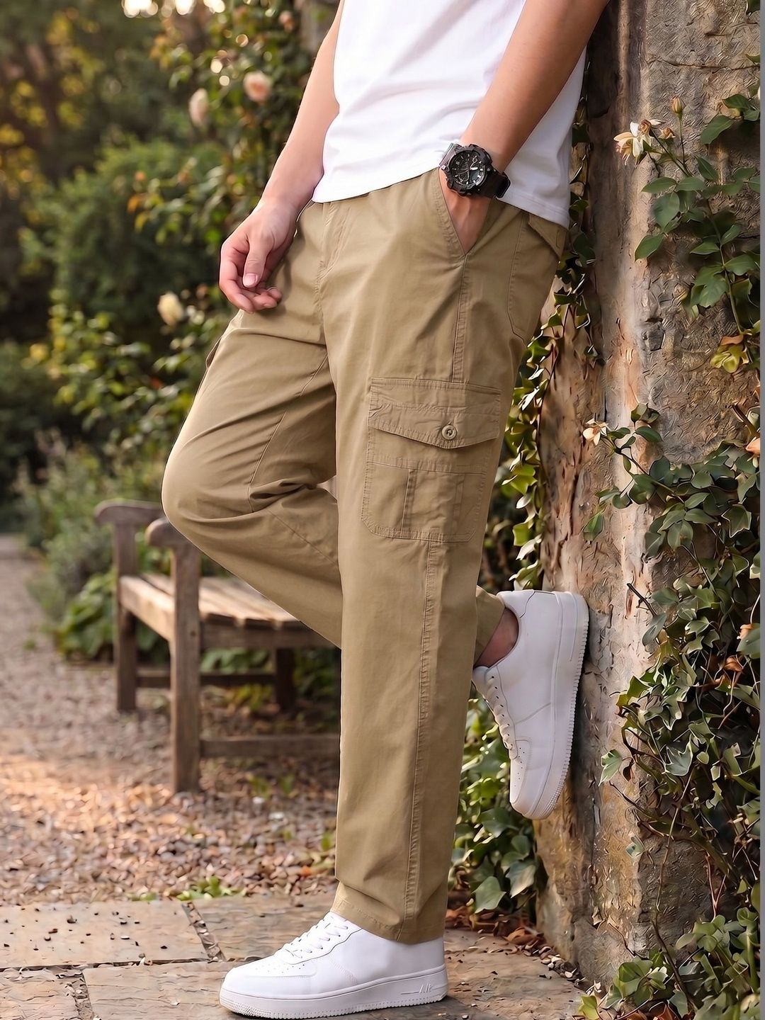 Roadster Men Relaxed Cargos Trousers