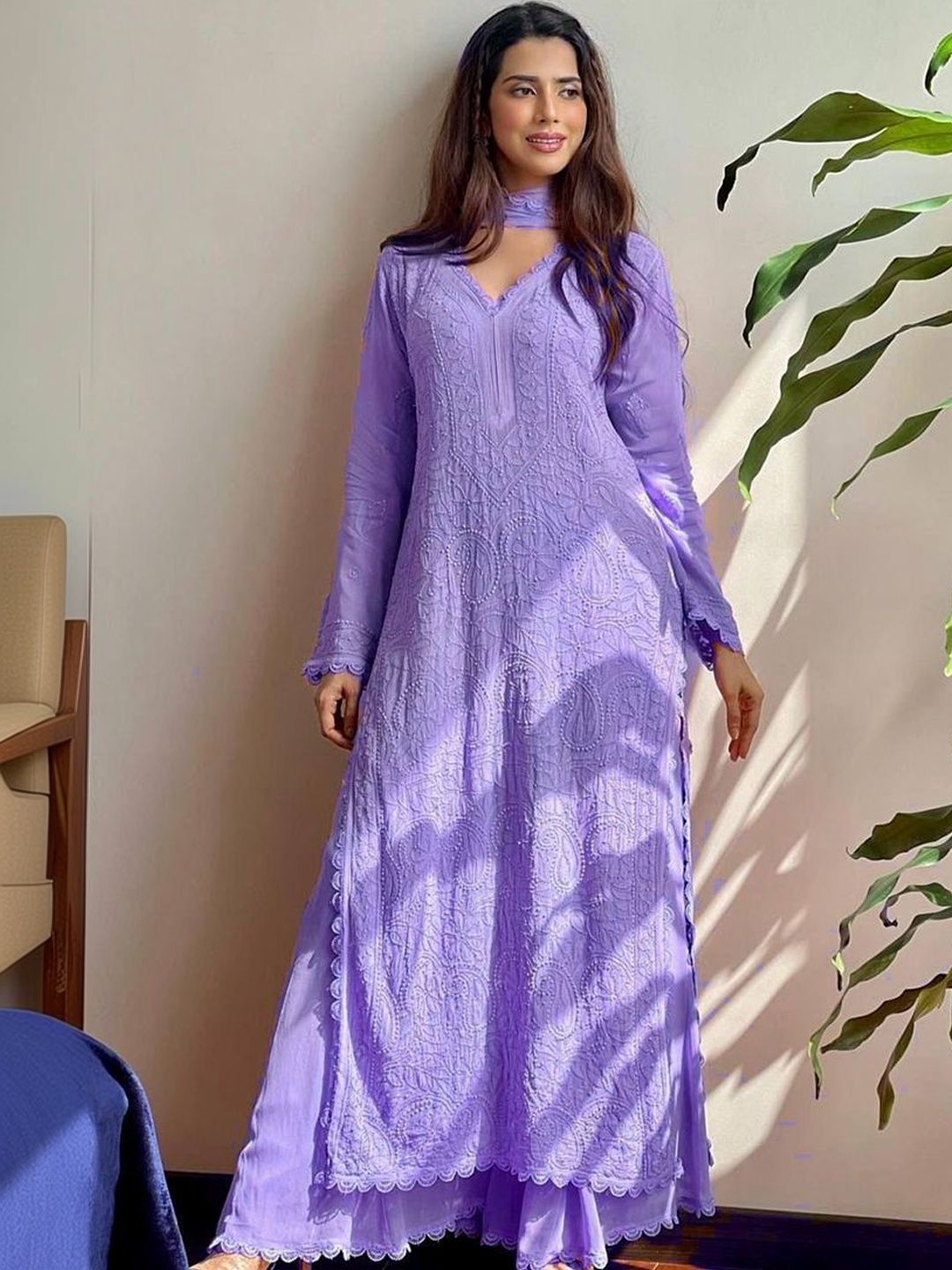 Maeswag Women Ethnic Motifs Embroidered Regular Thread Work Kurta with Palazzos & With Dupatta