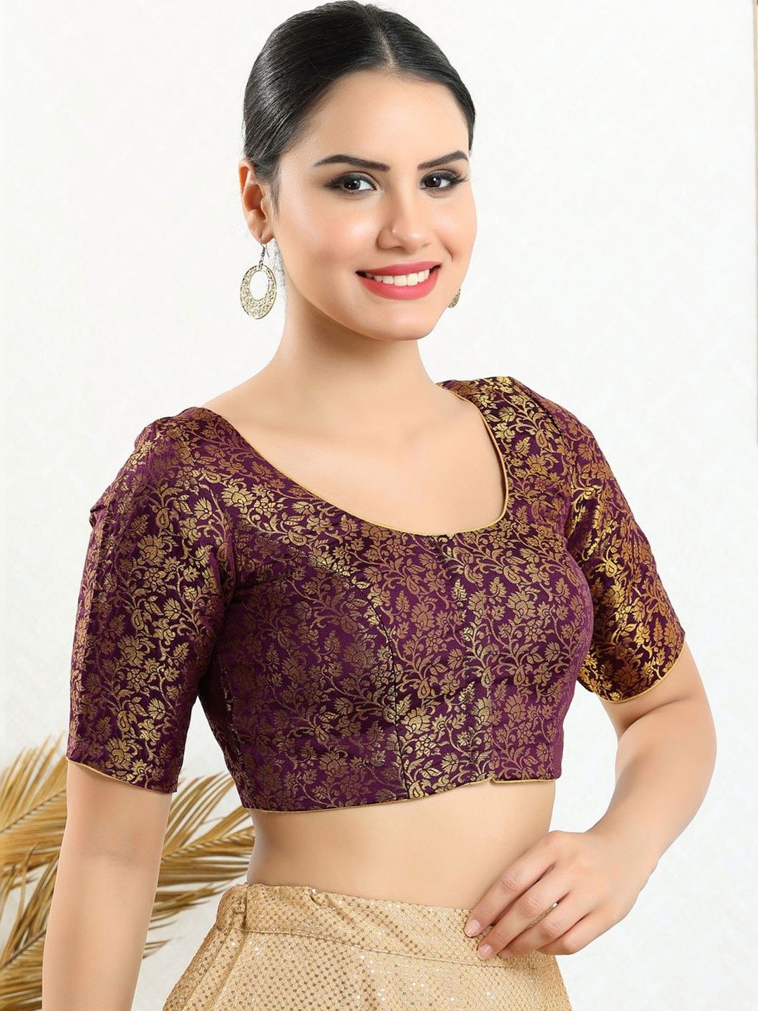 VAMAS - THE DESIGNER BLOUSES Round Neck Readymade Saree Blouse