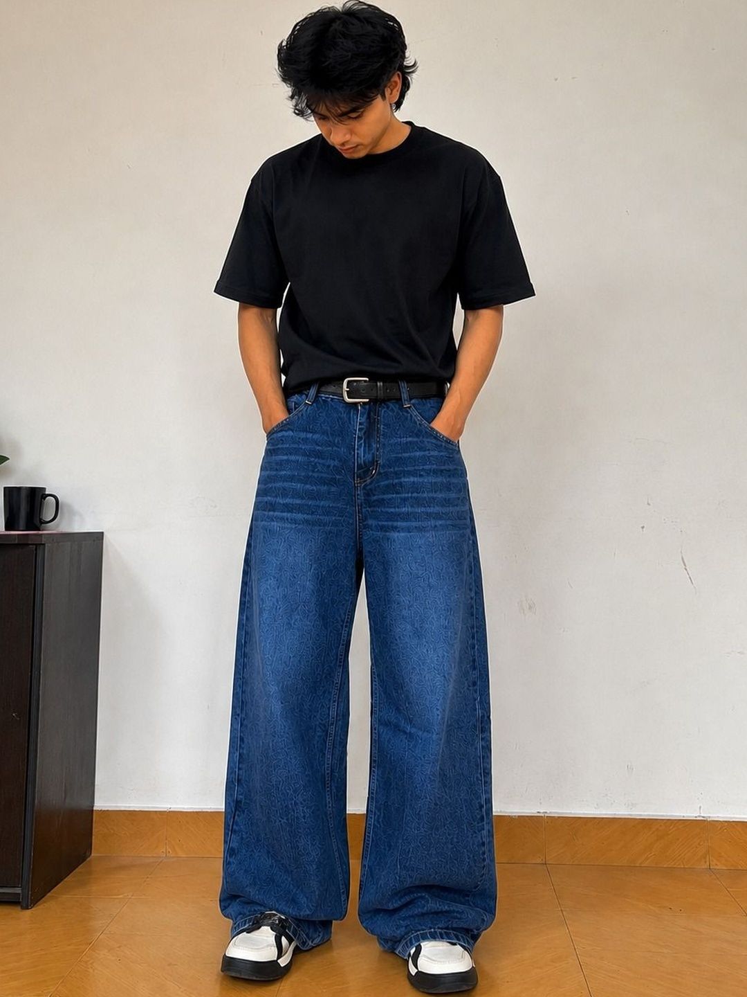 Line out line Men Wide Leg High-Rise Heavy Fade Jeans