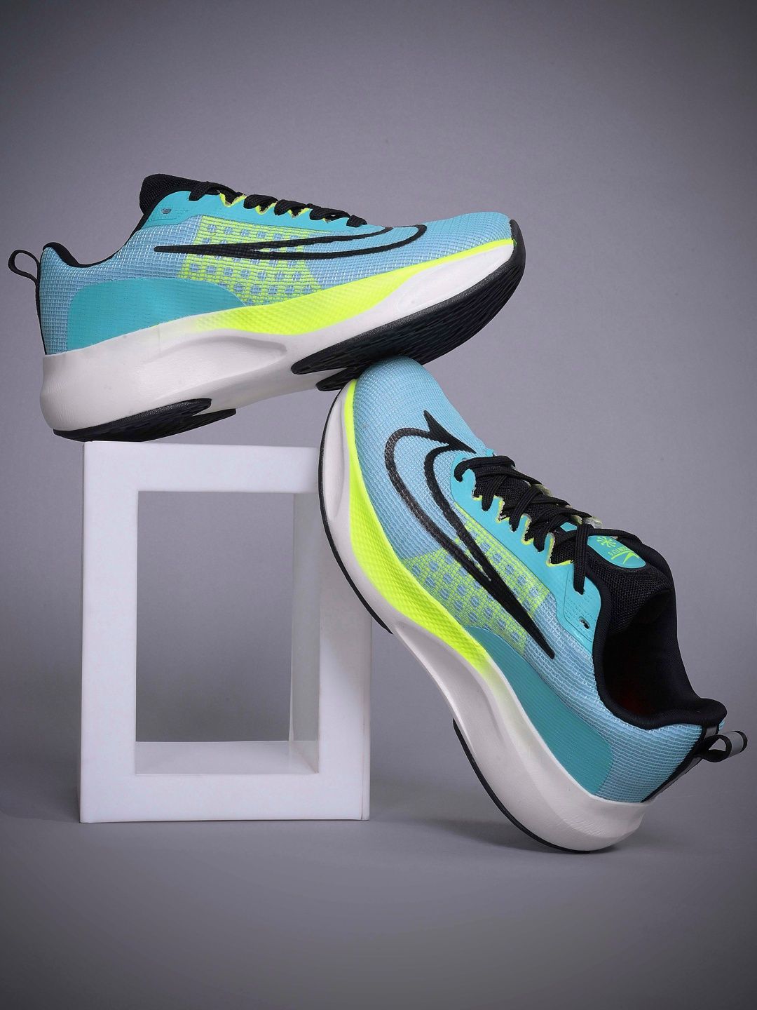 CLD Men Mesh Running Shoes