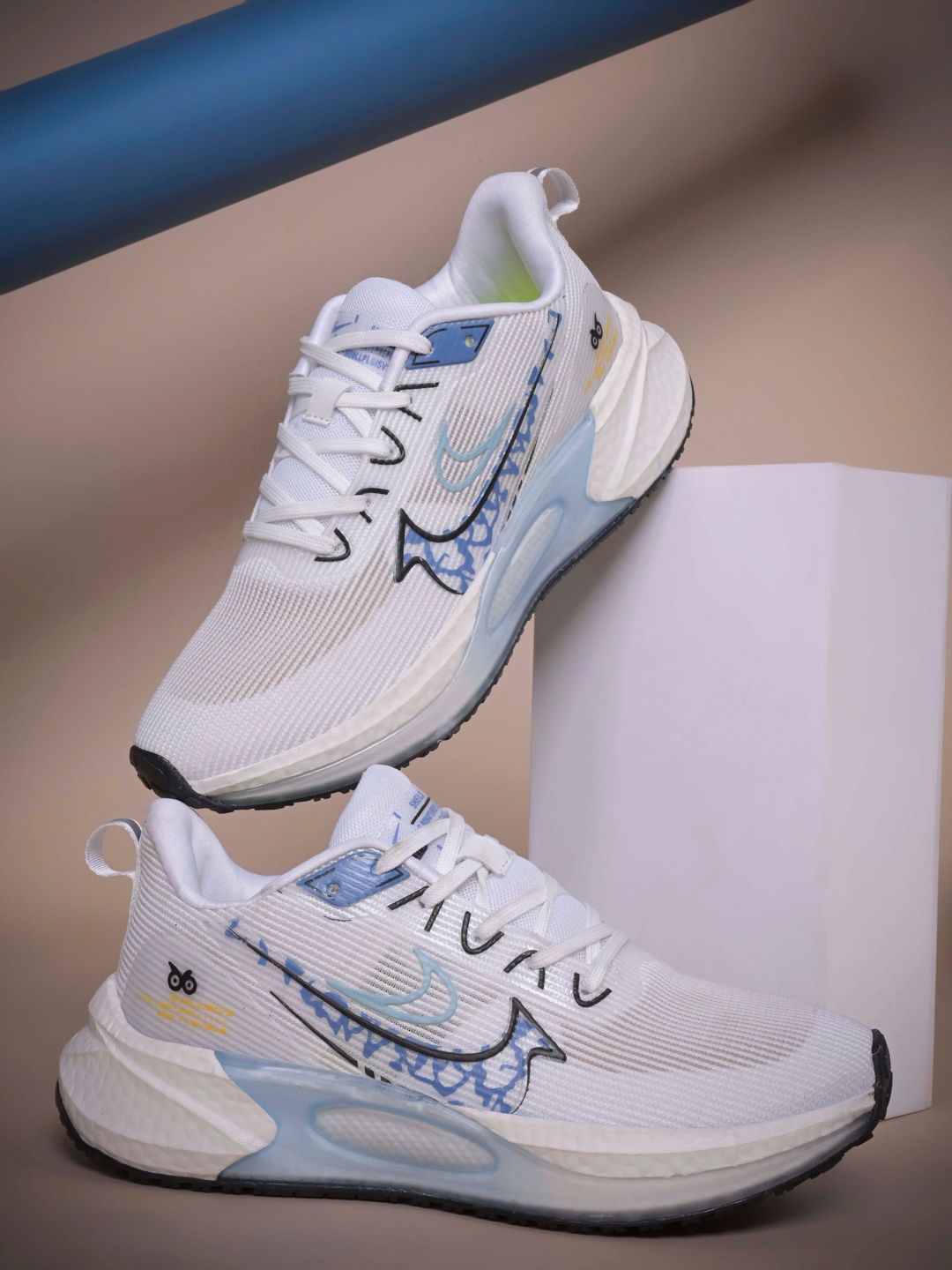 CLD Men Mesh Running Shoes
