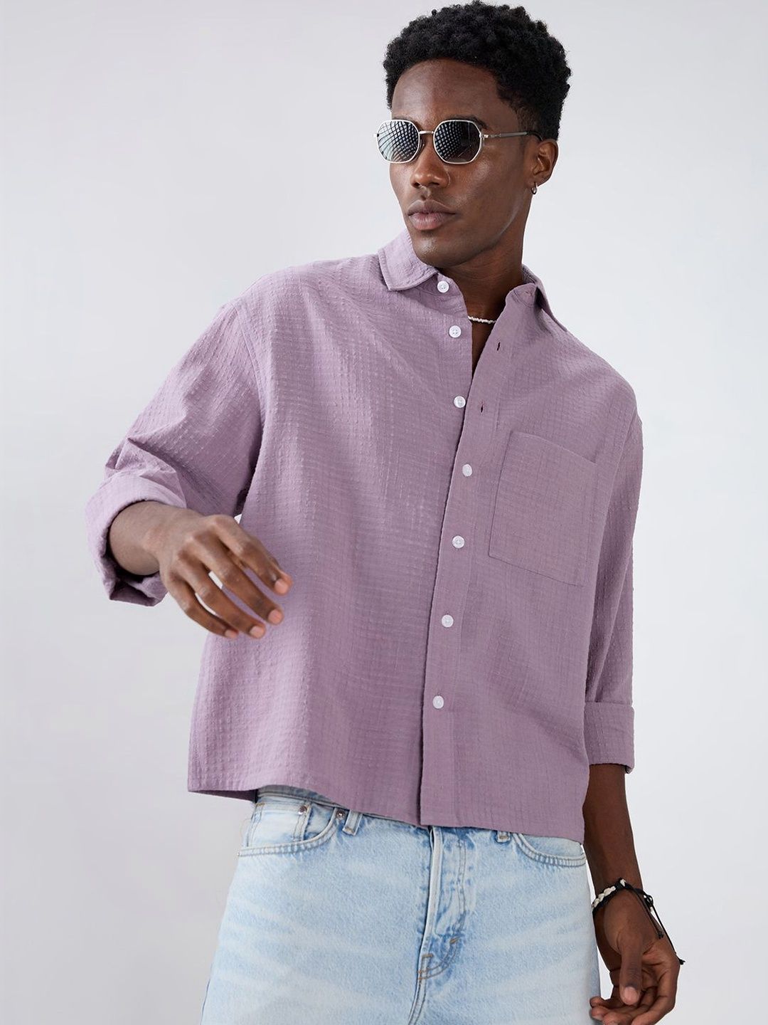 VASTRADO Soft Mauve Micro Grid Jacquard Weave Boxy Fit Crop Shirt
